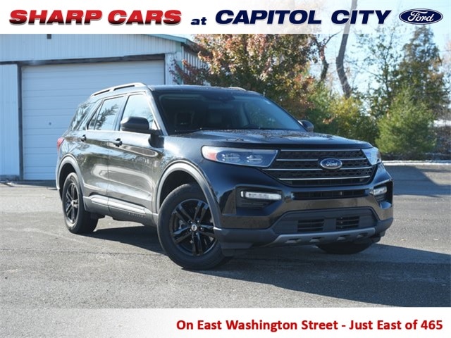 2022 Ford Explorer XLT's photo