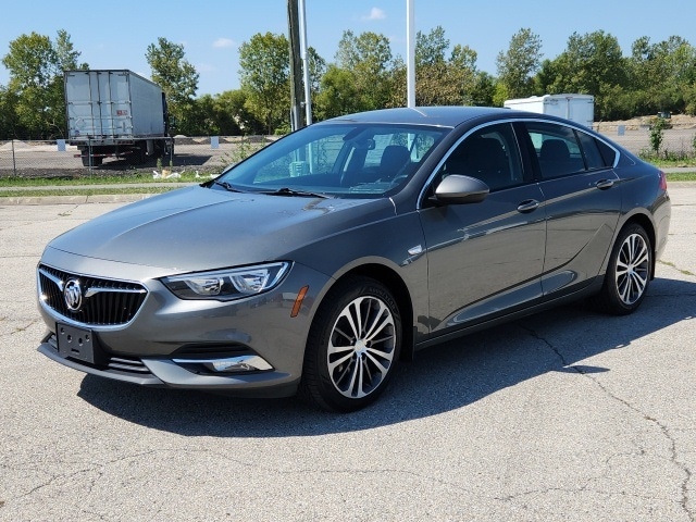 Used 2018 Buick Regal Sportback Essence with VIN W04GP6SX1J1122850 for sale in Indianapolis, IN