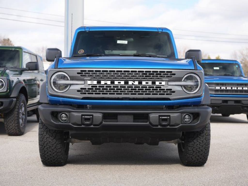 New 2025 Ford Bronco Badlands SUV