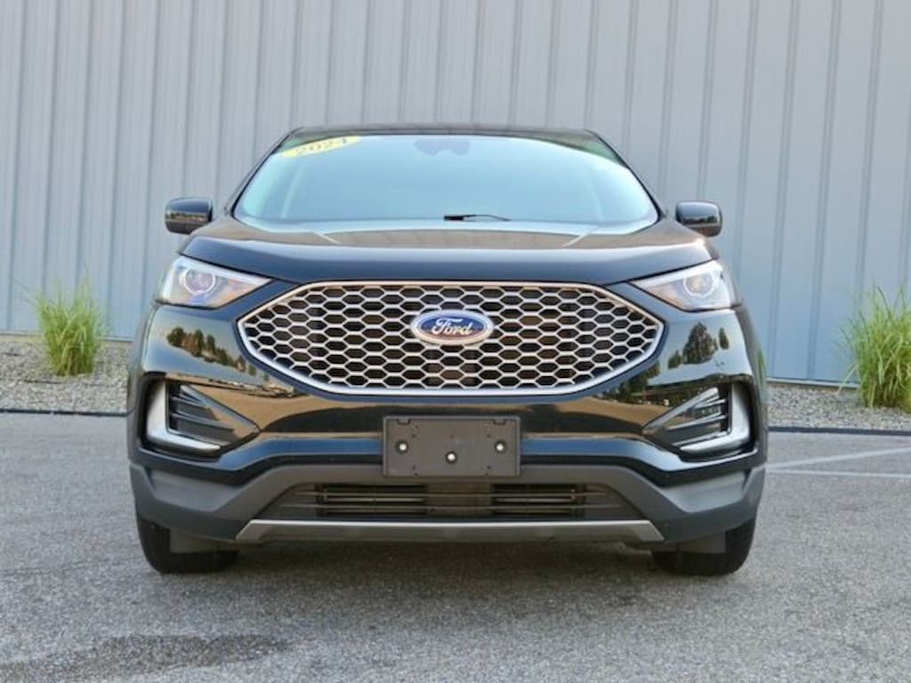Used 2024 Ford Edge SEL SUV