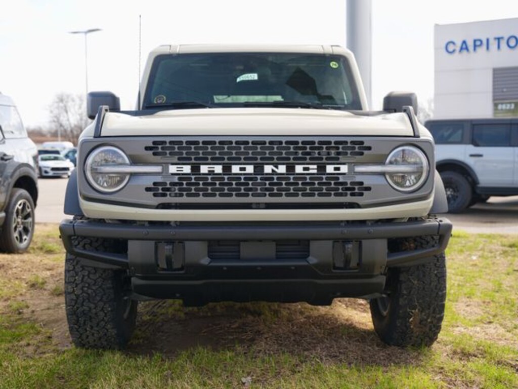 New 2025 Ford Bronco Badlands SUV