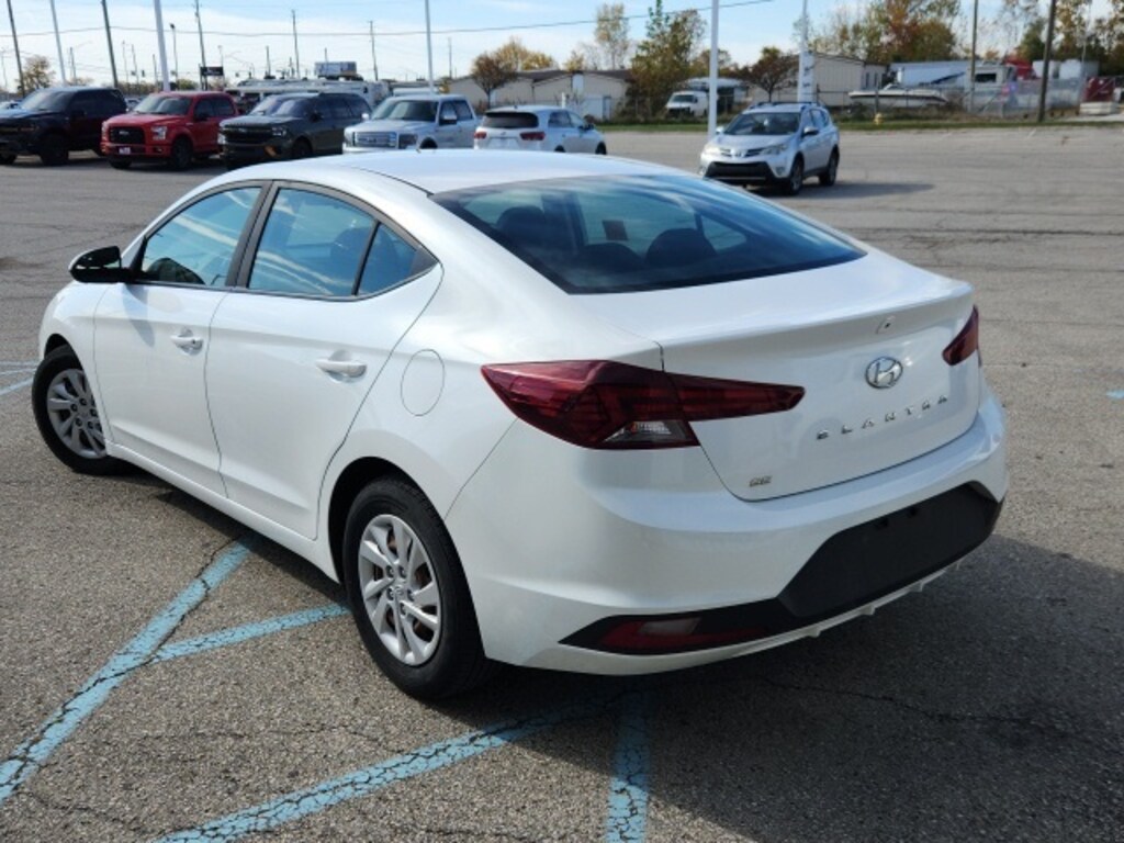 Used 2019 Hyundai Elantra SE Sedan