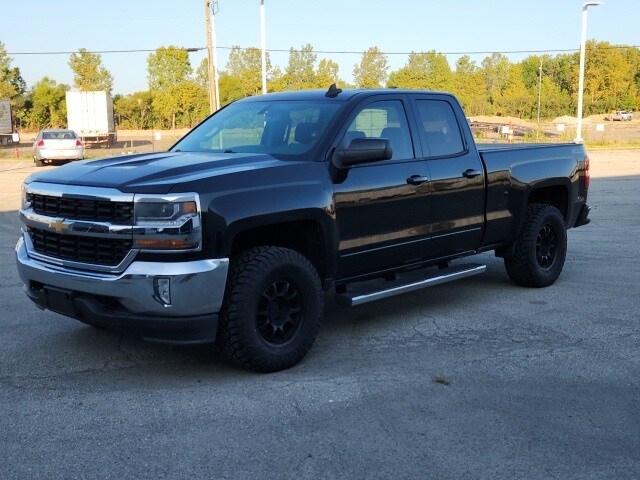 Used 2016 Chevrolet Silverado 1500 LT with VIN 1GCVKRECXGZ208335 for sale in Indianapolis, IN