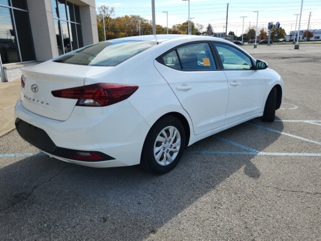Used 2019 Hyundai Elantra SE Sedan