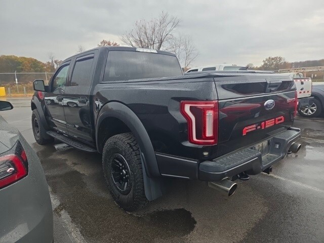 2018 Ford F-150 Raptor photo 2