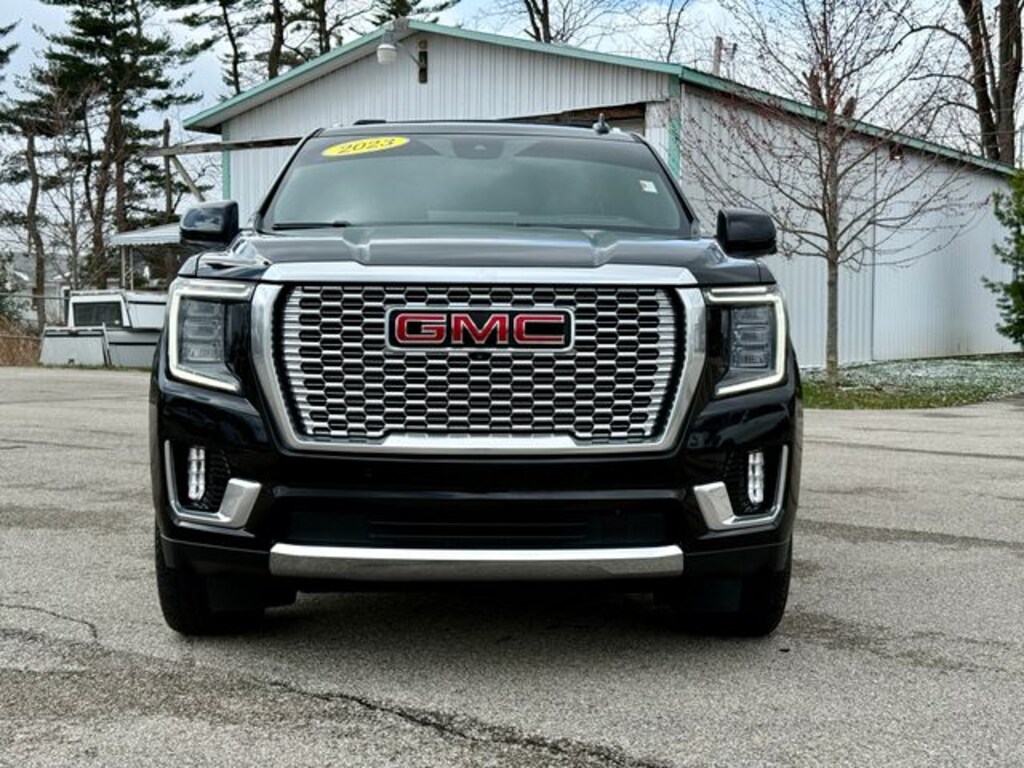 Used 2023 GMC Yukon XL Denali SUV