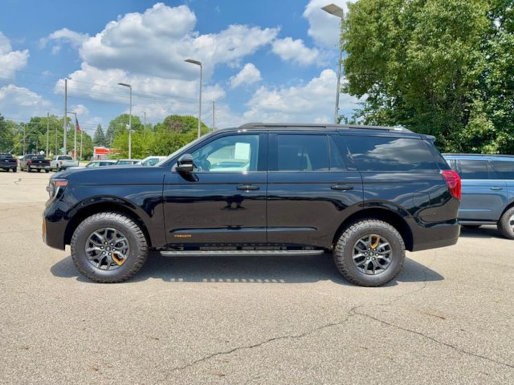 New 2027 Ford Expedition Tremor SUV