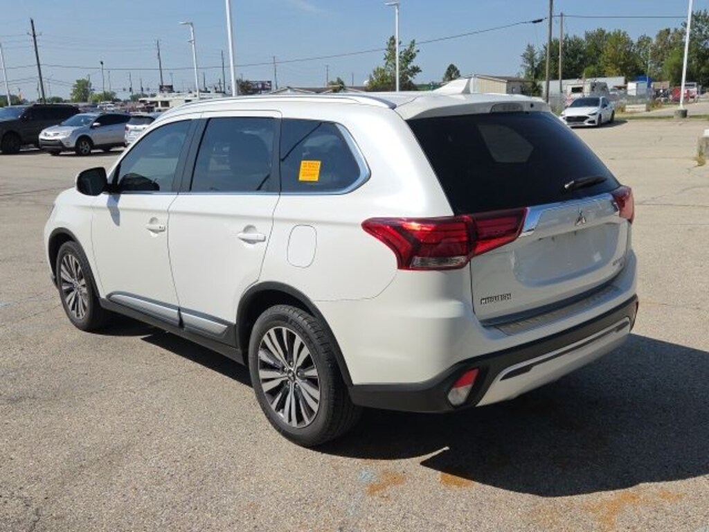 Used 2019 Mitsubishi Outlander SEL SUV