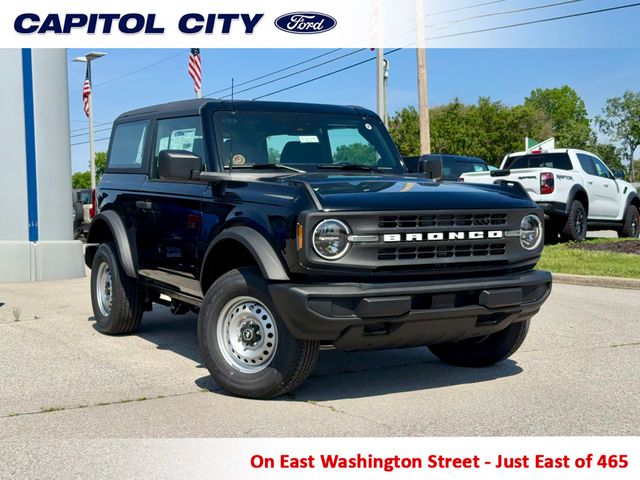 2026 Ford Bronco Base 4x4's photo