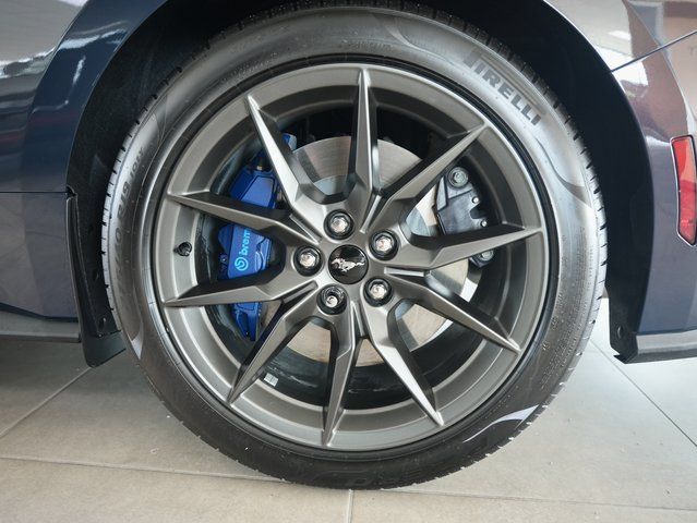 2025 Ford Mustang Dark Horse - Photo 29