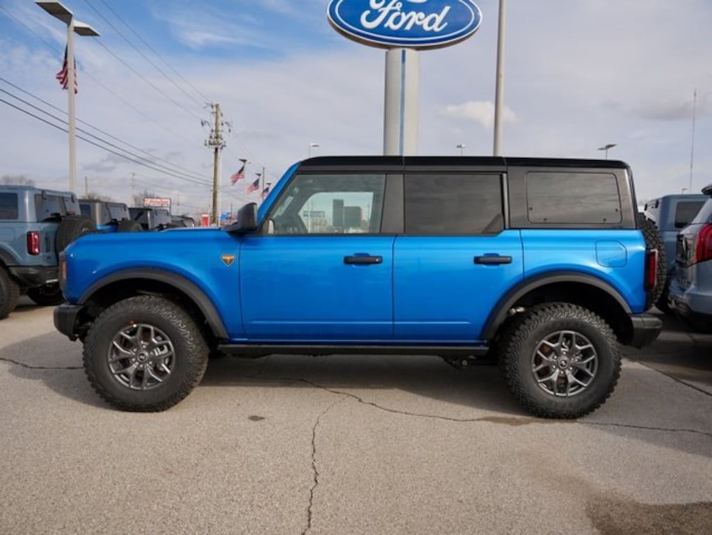 New 2025 Ford Bronco Badlands SUV