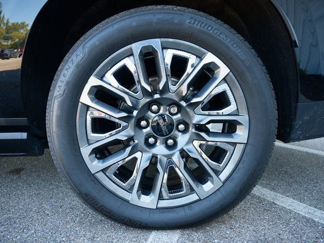 2023 GMC Yukon XL Denali Ultimate - Photo 32