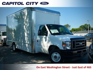 2025 Ford E-450 Cutaway Base Cab/Chassis