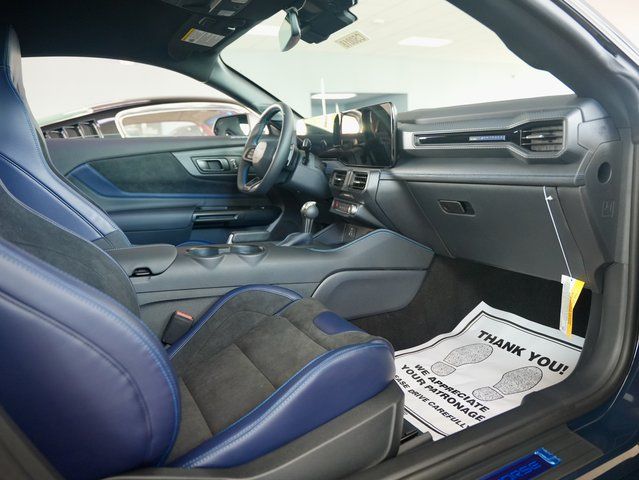 2025 Ford Mustang Dark Horse - Photo 8