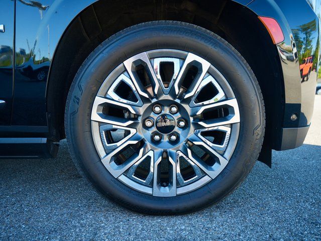 2023 GMC Yukon XL Denali Ultimate - Photo 34