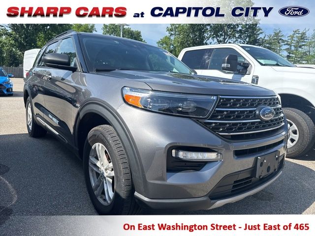 2022 Ford Explorer XLT 4WD's photo