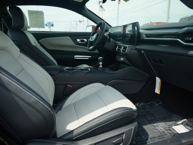 2025 Ford Mustang GT Premium Fastback - Photo 8
