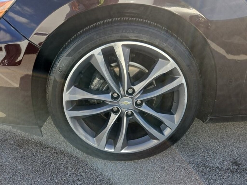 Used 2020 Chevrolet Malibu Premier Sedan