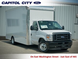 2025 Ford E-450 Cutaway Base Cab/Chassis