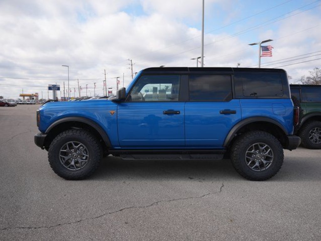 New 2025 Ford Bronco Badlands SUV