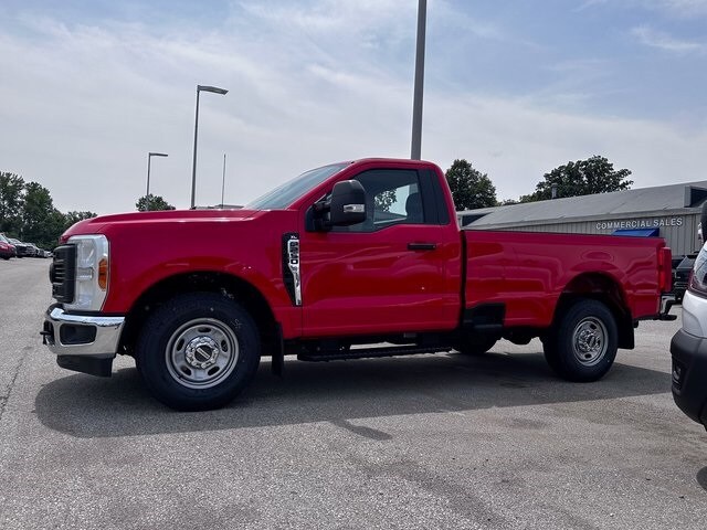 2023 Ford F-250 XL photo 3