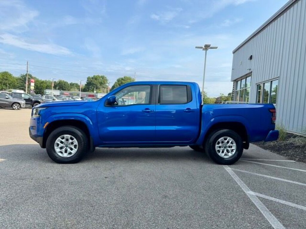 Used 2024 Nissan Frontier SV Truck
