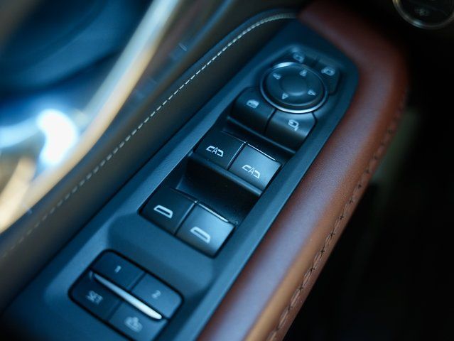 2023 GMC Yukon XL Denali Ultimate - Photo 27