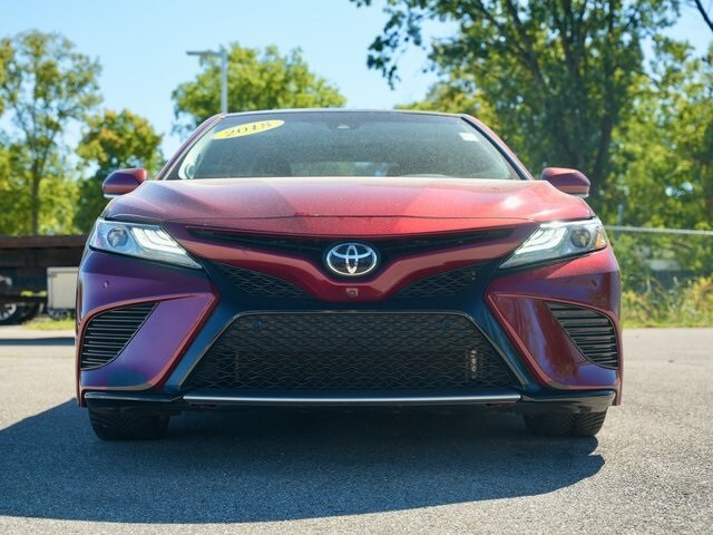 2018 Toyota Camry XSE V6 photo 2