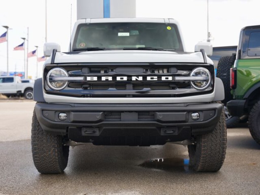 New 2026 Ford Bronco Outer Banks SUV