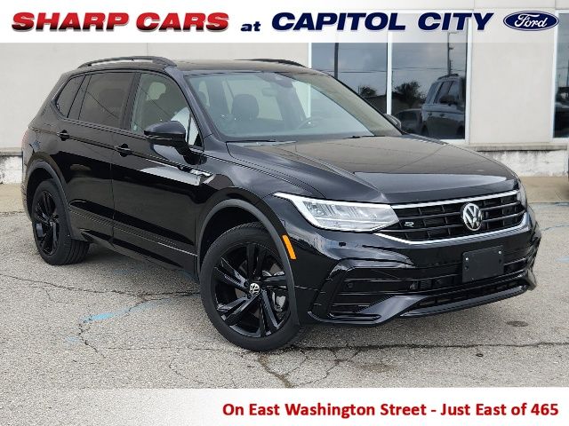 2023 Volkswagen Tiguan SE R-LINE BLACK
