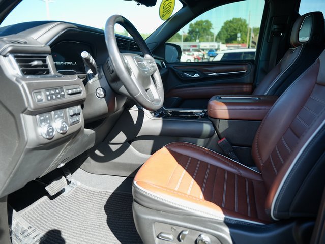 2023 GMC Yukon XL Denali Ultimate - Photo 13