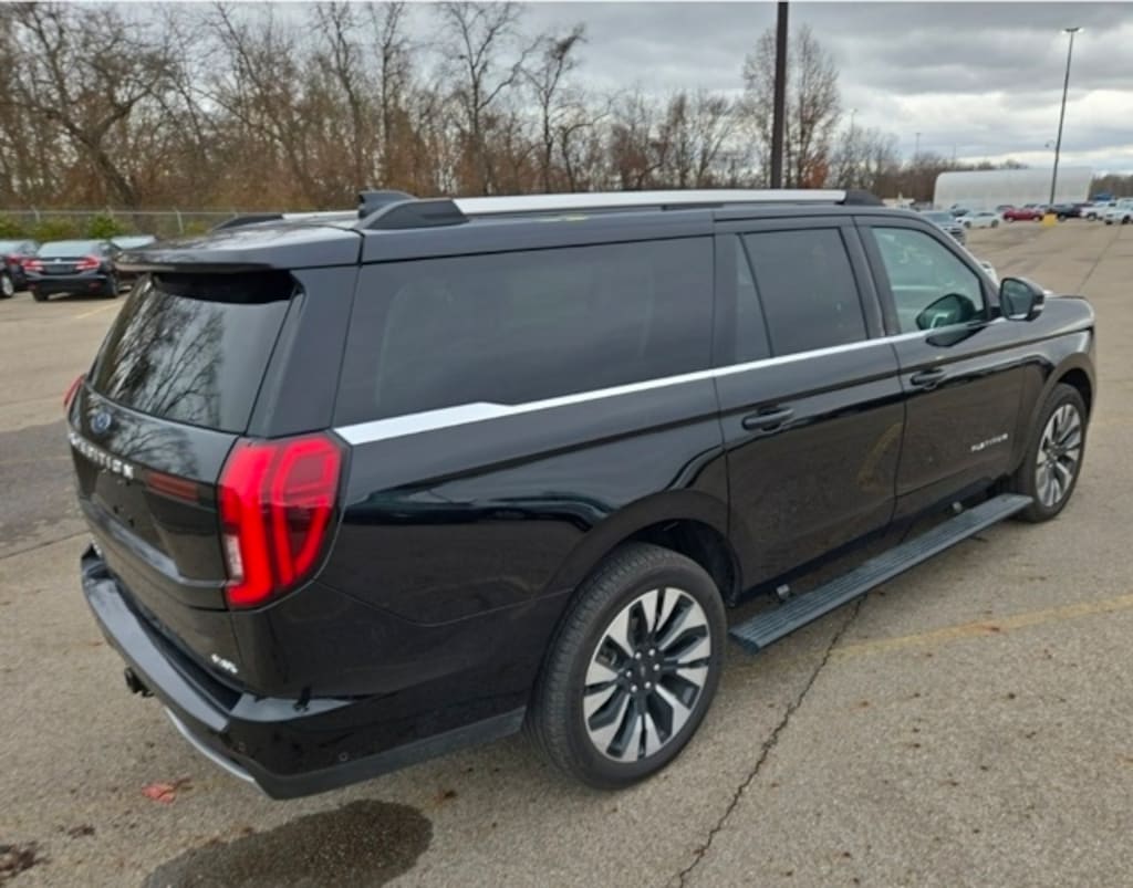 Used 2025 Ford Expedition Max Platinum SUV