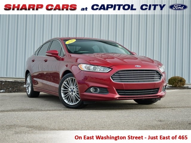 2016 Ford Fusion SE's photo