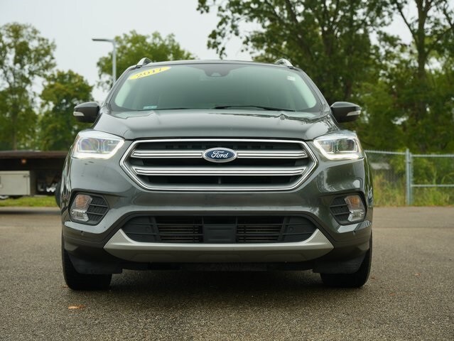 2017 Ford Escape Titanium photo 2