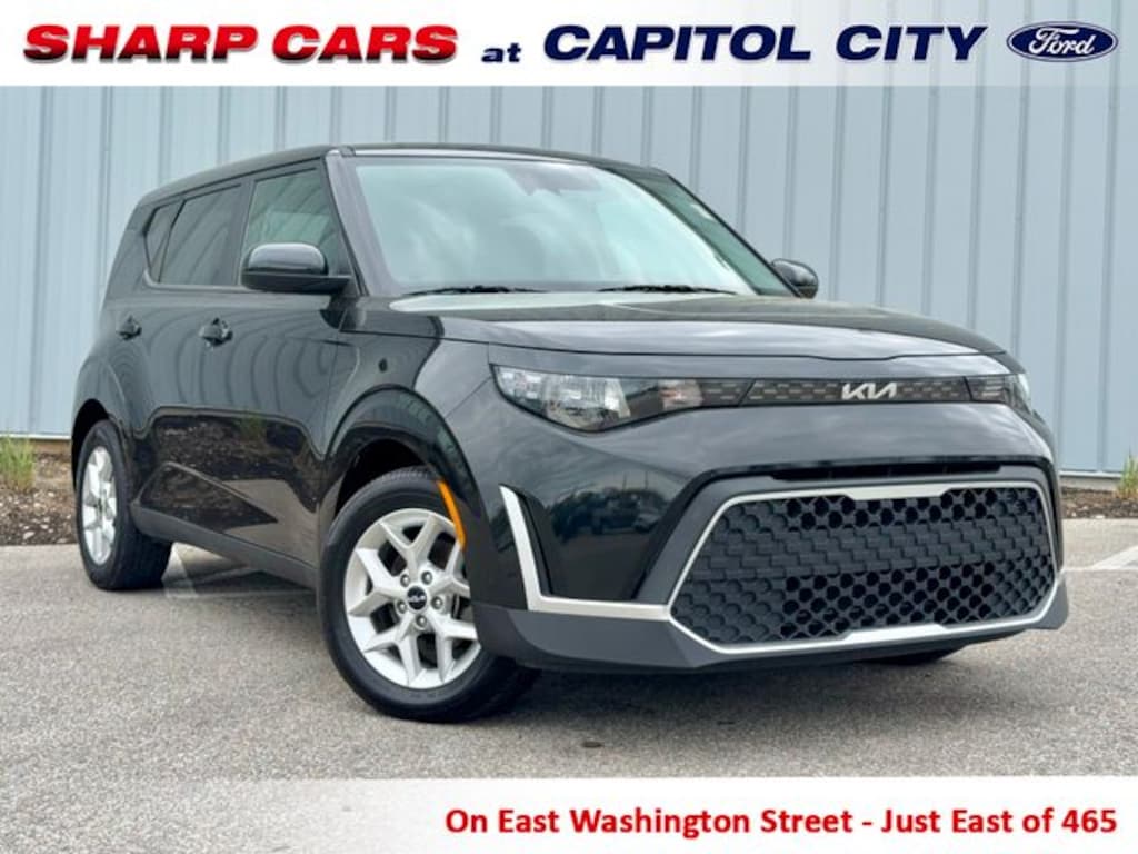 Used 2023 Kia Soul LX Hatchback