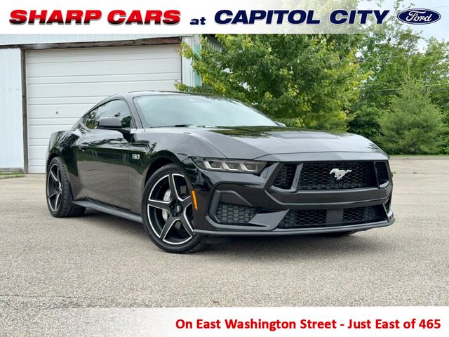 2024 Ford Mustang GT Fastback's photo