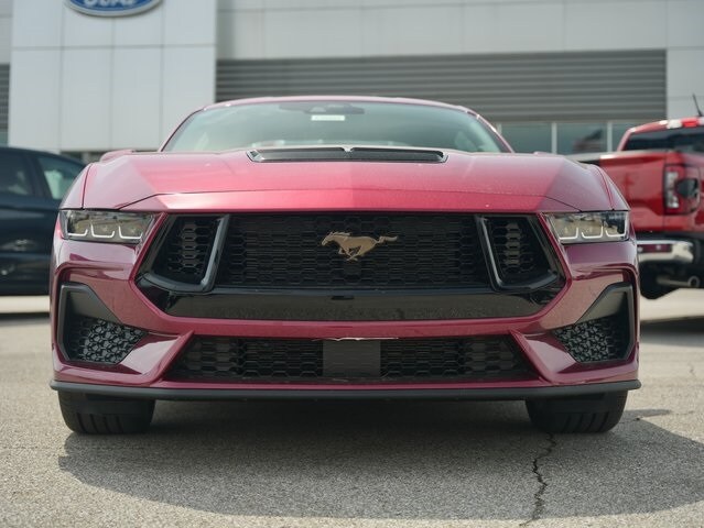 2025 Ford Mustang GT Premium photo 2