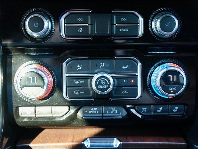 2023 GMC Yukon XL Denali Ultimate - Photo 23