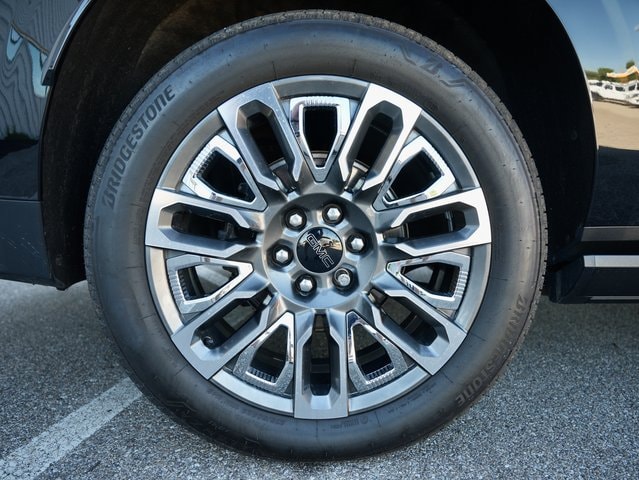 2023 GMC Yukon XL Denali Ultimate - Photo 33