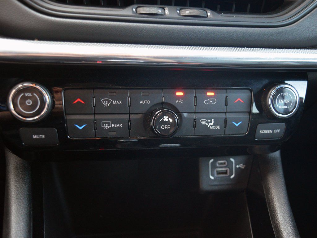 2023 Jeep Compass (RED) Edition - Photo 19