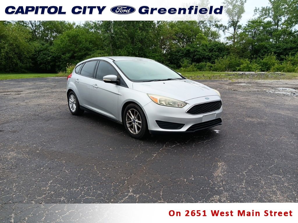 2015 Ford Focus 5 Door Hatch SE's photo