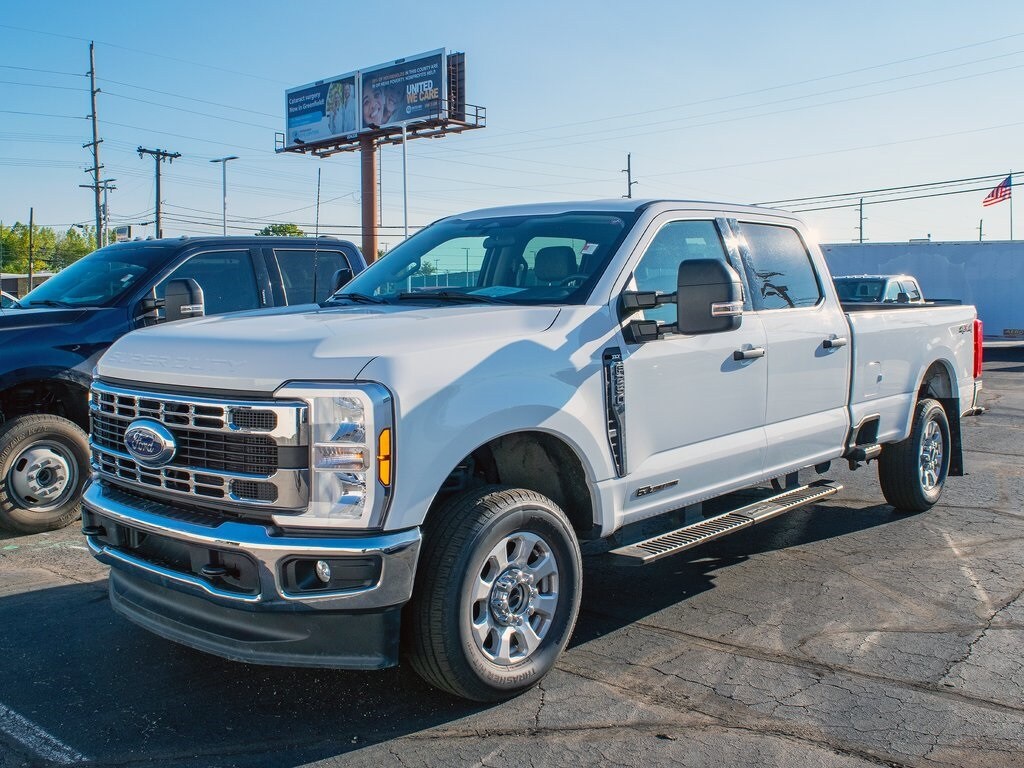 2024 Ford F-250 photo 3