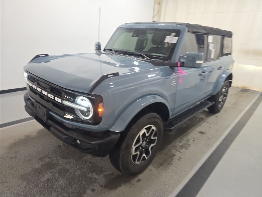 Used 2021 Ford Bronco 4-Door Outer Banks with VIN 1FMDE5DH4MLA84839 for sale in Indianapolis, IN