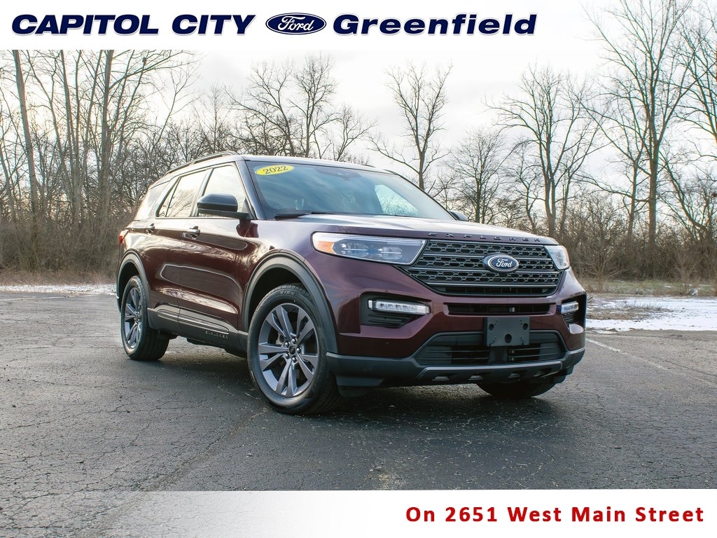 2022 Ford Explorer XLT's photo