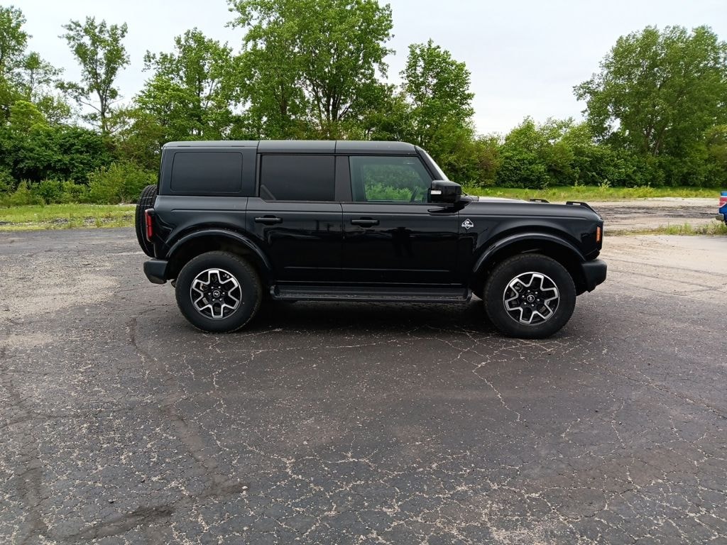 Used 2025 Ford Bronco Outer Banks SUV