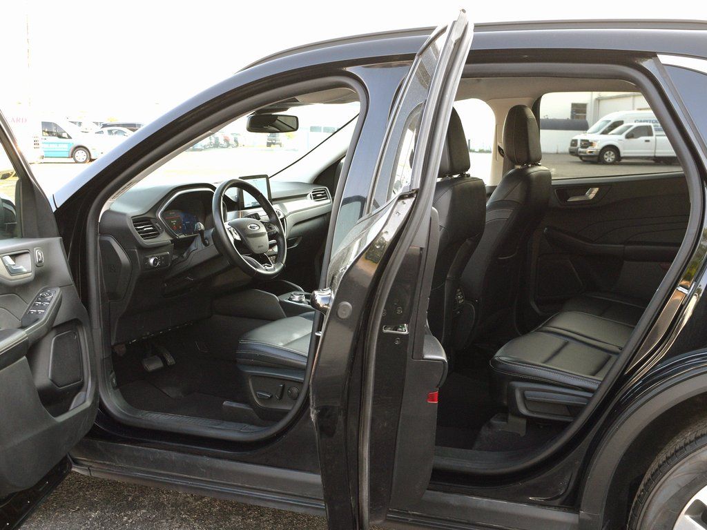 2022 Ford Escape Titanium - Photo 6
