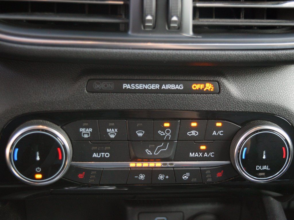 2022 Ford Escape Titanium - Photo 19