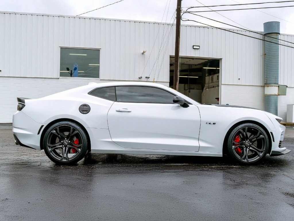 2023 Chevrolet Camaro SS 1LE photo 2