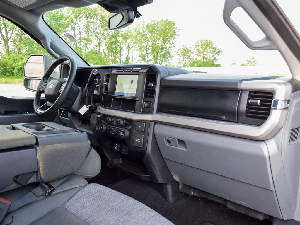 2023 Ford F-250 Super Duty XLT - Photo 33