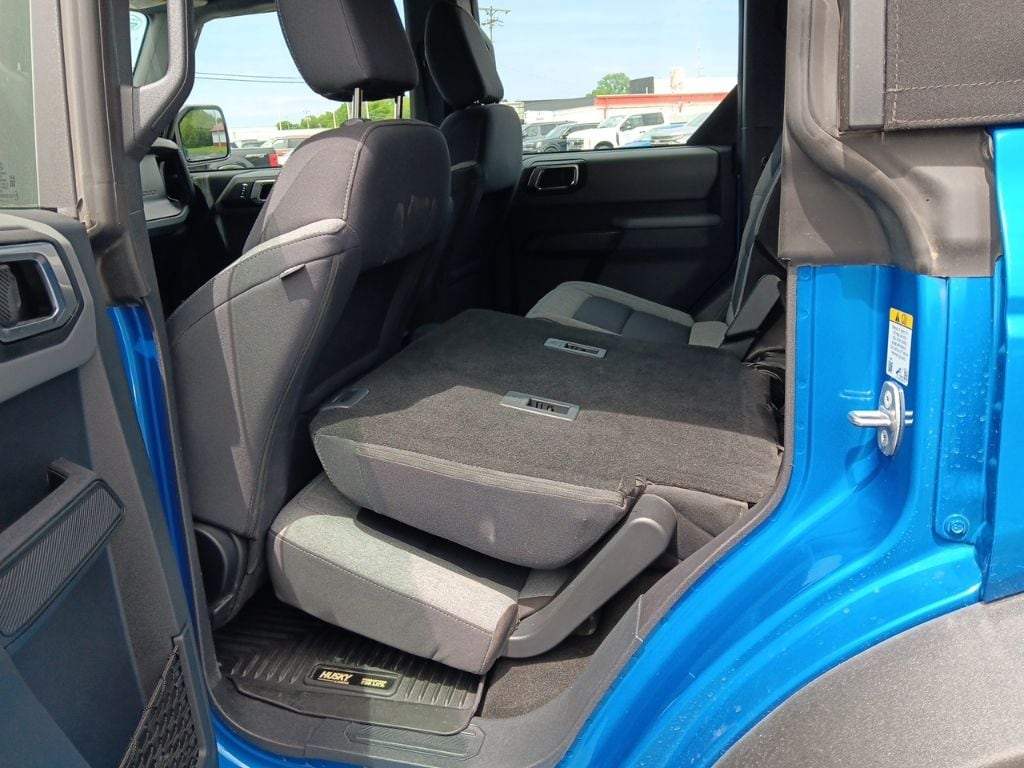 2023 Ford Bronco 4-Door Base - Photo 27